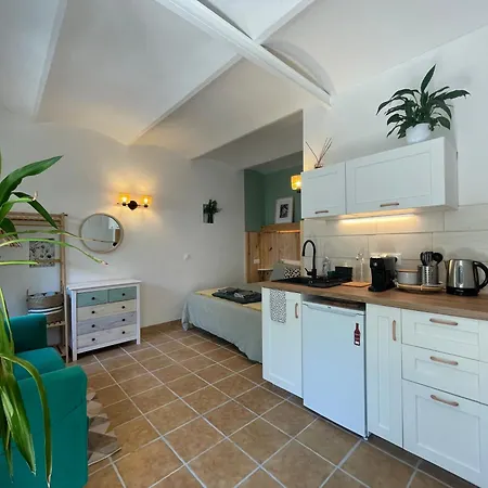 Cosy - Place Du Figuier *